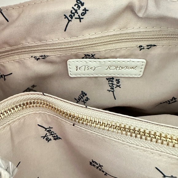 Betsy Johnson Tote Bag. Brand New with tags! - Picture 11 of 12